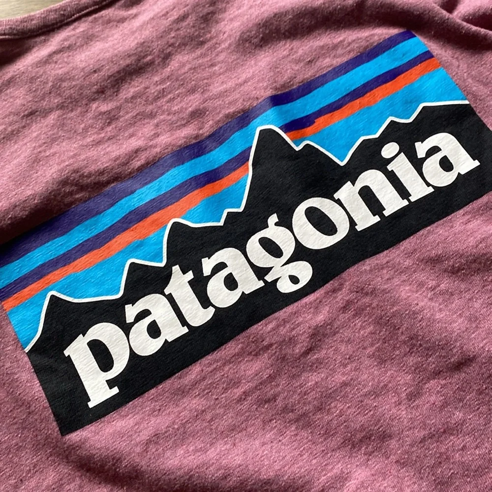 Patagonia Red Long Sleeve - Picture 2 of 6